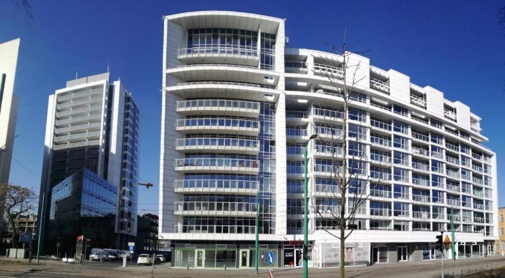 Apartamenty Towarowa Poznań Exterior foto