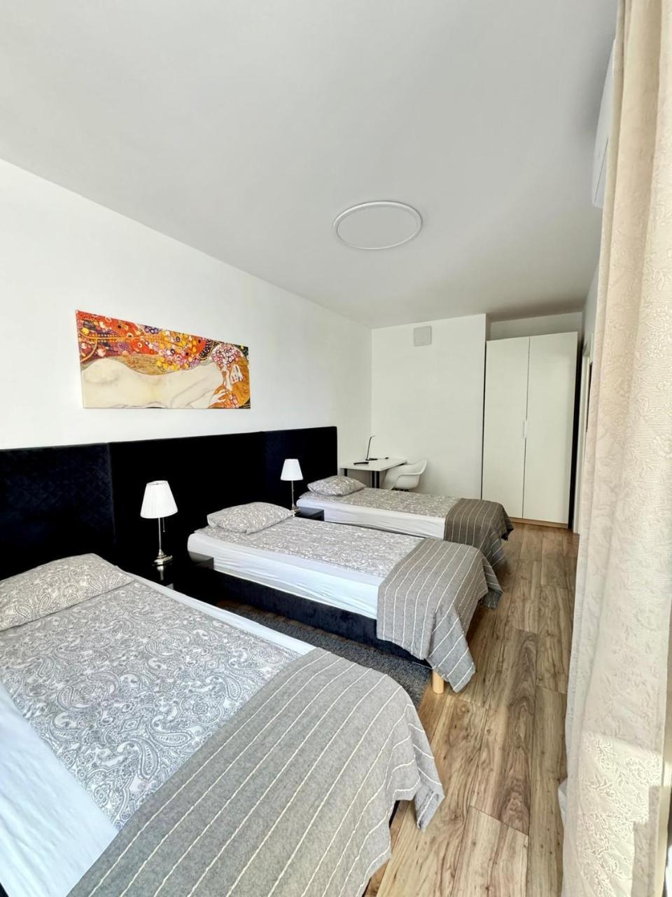 Apartamenty Towarowa Poznań Exterior foto